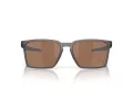 Oakley Exchange Sun OO 9483 02 56 Occhiali da Sole